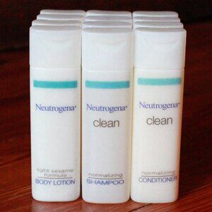 Neutrogena Travel Size Bath/Shower Set